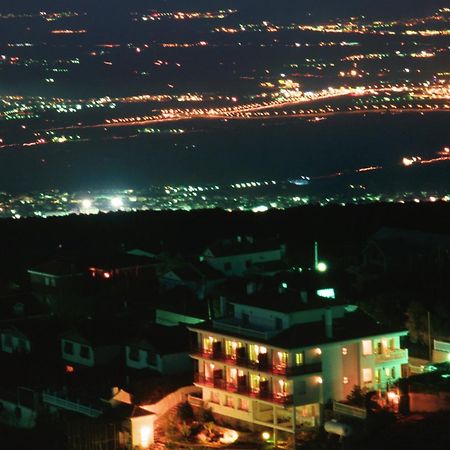 Apartamentos Turisticos Cumbres Verdes La Zubia  Zewnętrze zdjęcie