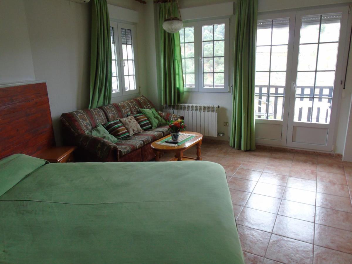 Apartamentos Turisticos Cumbres Verdes La Zubia  Zewnętrze zdjęcie