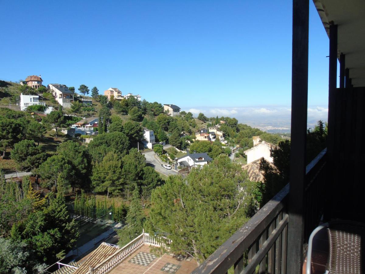 Apartamentos Turisticos Cumbres Verdes La Zubia  Zewnętrze zdjęcie