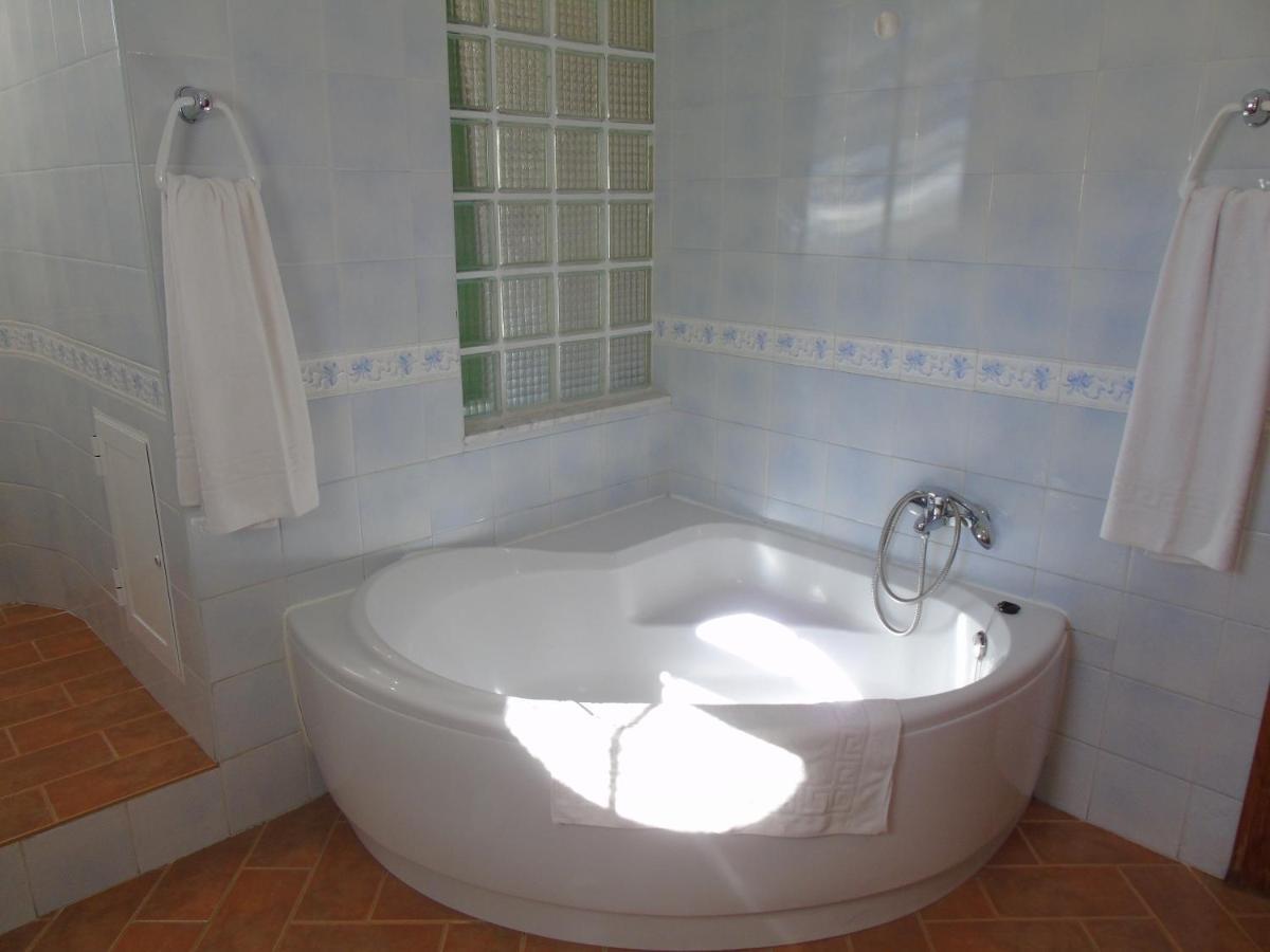 Apartamentos Turisticos Cumbres Verdes La Zubia  Zewnętrze zdjęcie